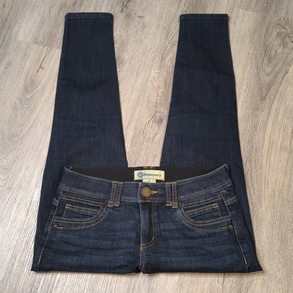 sac743♀️Low Rise Skinny w/27.5" Inseam Democracy Jeans